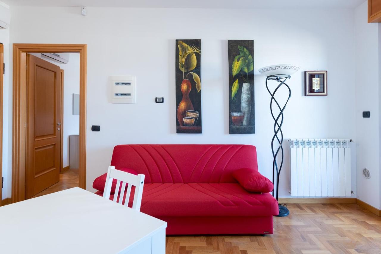 Apartament Casa Titty Rzym Zewnętrze zdjęcie